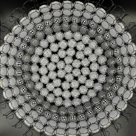 Coupe noire en muselets op art. magali lockwood t2